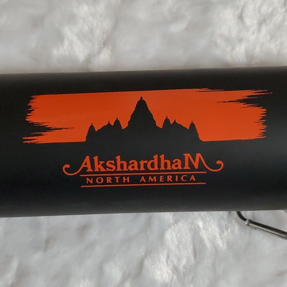 H2GO Trek Akshardham North America logo flak NIB - Picture 6 of 7